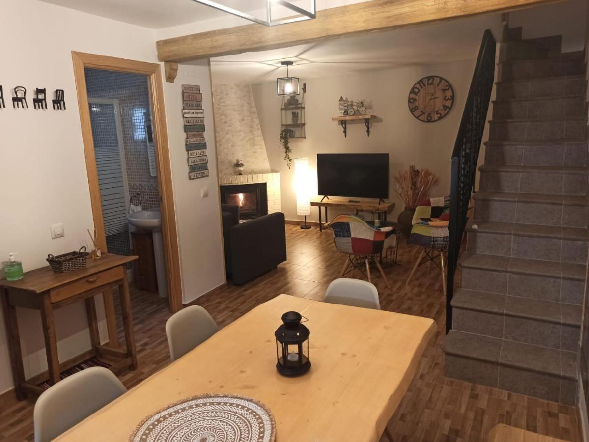Casavieja La Casa De La Abuela Desiヴィラ エクステリア 写真